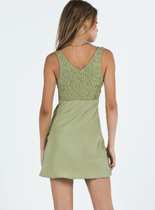 Bareena_mini_dress_sage_04.jpg