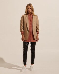 Entitle-Jacket-----Caramel4_1600x.jpg