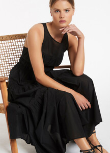 J60935_Black_2.jpg