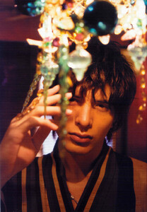 TVHOMME7-023-SY.thumb.jpg.d768de6ffe942ae85c84150369ab6b08.jpg