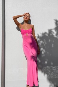 Vander-dress-113_2048x.jpg