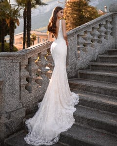 YANA-3.jpg