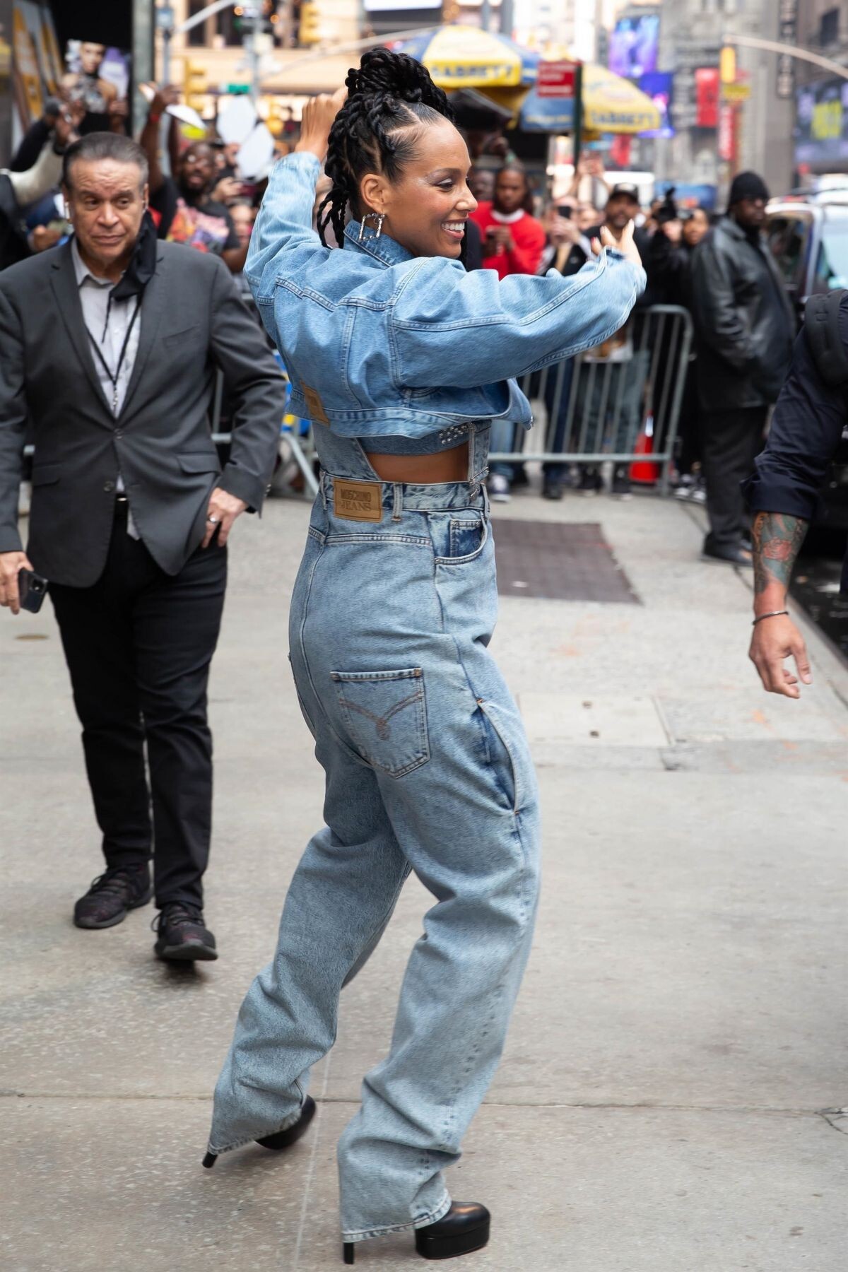 Alicia keys in a thong