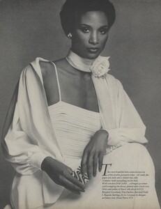 allure_01.thumb.jpg.580a976956f930efdc9a1b579f44f8ea.jpg