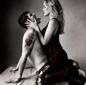 charlue_himmelstein_ashley_smith_love-stories-by-victor-demarchelier-for-numero-magazine-february-2016.thumb.jpg.dacec3be0e8e9e7580d93d6f92379bb3.jpg