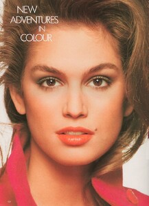 cindy-crawford-vintage-1980s-wallpaper-preview.jpg