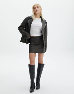 co-raven-mini-skirt-worn-black-front-ss116125pu_1.jpg