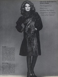 couture_08.thumb.jpg.122f2ad2a865921f540144bb21f590ad.jpg