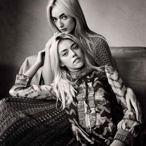 daisy_clementine_smith_pyper_america_smith_love-stories-by-victor-demarchelier-for-numero-magazine-february-2016.thumb.jpg.9dbca4faf6d56547bc59f2c19cdf1950.jpg