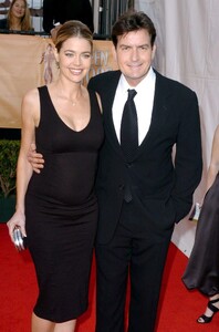 denise-richards-and-charlie-sheen-at-11th-annual-screen-actors-guild-awards-02-05-2005-0.jpg