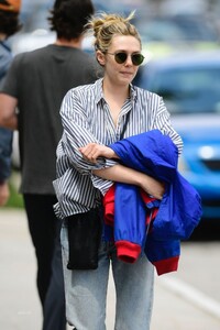 elizabeth-olsen-out-and-about-in-los-angeles-05-11-2023-1.jpg