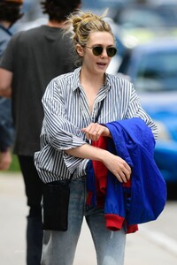 elizabeth-olsen-out-and-about-in-los-angeles-05-11-2023-6.jpg
