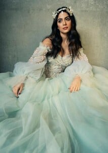 emeraude-toubia-grumpy-magazine-13-2_28229.jpg