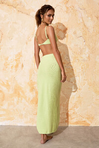 flook-the-label-kloe-set-top-maxi-skirt-lime-knit-back.thumb.jpg.a519e91e16cdfdd29369fff419aed8a8.jpg