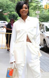 gabrielle-union-arrives-at-abc-studios-in-new-york-06-14-2023-0.jpg