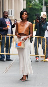 gabrielle-union-arrives-at-the-view-studios-in-new-york-06-14-2023-0.jpg
