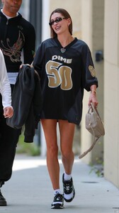 hailey-bieber-and-lori-harvey-arrives-at-great-white-in-los-angeles-06-13-2023-7.jpg