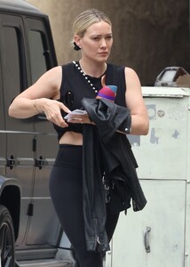 hilary-duff-arrives-at-workout-session-at-a-gym-in-studio-city-06-02-2023-2.jpg