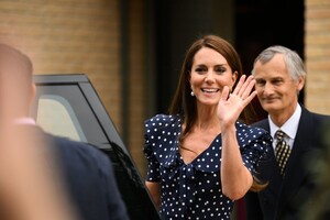 kate-middleton-hope-street-opening-in-southampton-06-27-2023-0.jpg