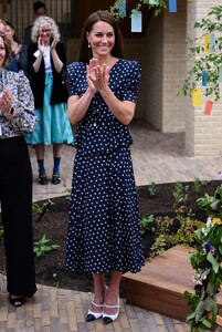 kate-middleton-hope-street-opening-in-southampton-06-27-2023-2.jpg