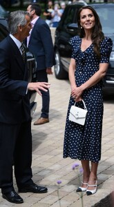 kate-middleton-hope-street-opening-in-southampton-06-27-2023-3.jpg