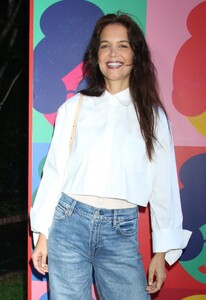 katie-holmes-at-alice-olivia-camp-pride-in-new-york-06-14-2023-5.jpg