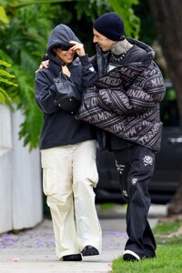 kourtney-kardashian-and-travis-barker-out-in-west-hollywood-05-31-2023-0.jpg