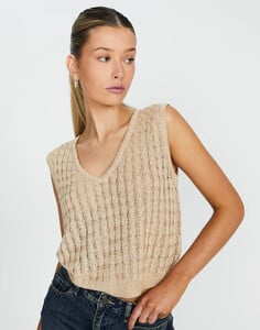 lila-cable-knit-vest-neutral-front-kv106634knt_1.jpg