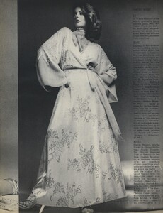 lingerie_04.thumb.jpg.3113df287eb9e5837d18001f50b9bf3f.jpg