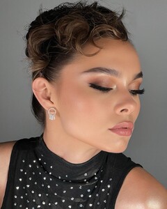 makeupreham_0_356230507_222326637344680_3795471439353212493_n.jpg