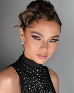 makeupreham_0_356388179_939085884011426_4456661680218121710_n.jpg