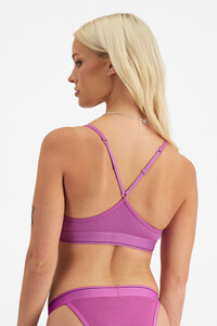 organics-ribbed-triangle-wtgd-ley-1.jpg