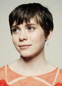 sophia-lillis-the-adults-photocall-at-2023-tribeca-festival-06-13-2023-8.jpg