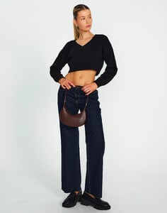 tartt-v-neck-crop-black-full-kl78966knt_1.jpg