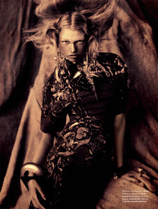 tribal_02.thumb.jpg.dea1724370318d76c2a040f4a03caddd.jpg