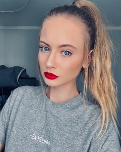 (119).thumb.jpg.ccdb18544e759e76fdd2e23539859da1.jpg
