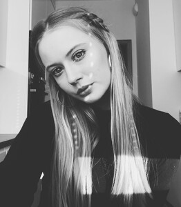 (63).thumb.jpg.f465caebf83325d509445d7fb050b2e5.jpg