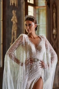 0000_Elena-6.jpg