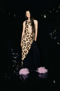 00010-the-attico-fall-2022-ready-to-wear-details-credit-brand.thumb.jpg.52fabbbceb63890938cbf6d16cd959a4.jpg