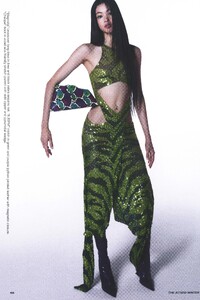 00016-the-attico-fall-2022-ready-to-wear-details-credit-brand.thumb.jpg.3b5a3a21ca5d94396335c8818a6a11b9.jpg