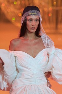 00069-off-white-details-fall-2022-ready-to-wear-paris-credit-paris-credit-gorunway.thumb.jpg.51acc55348553ebae76255039677c513.jpg
