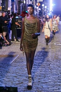 00107-vogue-world-fall-2022-credit-gorunway.thumb.jpg.835373b8c6773d35a21cf787b172feee.jpg