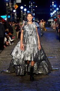 00122-vogue-world-fall-2022-credit-gorunway.thumb.jpg.c13d6525347f2472ffa0d138cbdbd6a6.jpg