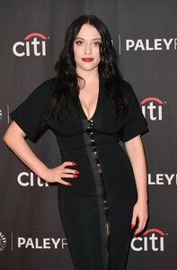 120736892_picturepub-kat-dennings-005.jpg