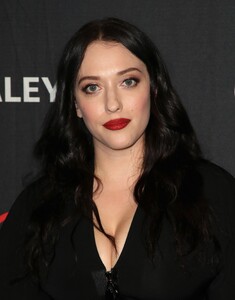 120736905_picturepub-kat-dennings-018.jpg