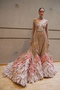 1218809892_ElieSaabHCfshF22058.thumb.jpg.cac42a3d8f8633f87649092e26d29a5a.jpg
