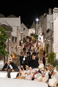 1252260771_DGPuglia_AM_Alberobello_Finale(1).thumb.webp.0cfd803f4c68b623faf52abcf9300f98.webp