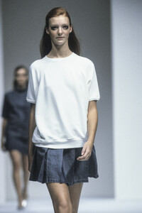 1668842938_Sportmax1999WomenRTW112.thumb.jpg.0d76d84027e218870e33eb86068e6d58.jpg
