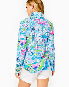 1702160396_CarolineKelley-LillyPulitzer2023UPF50SkipperPopoverUHQ3.thumb.jpg.be7c49f83fc82661209867918daf58d0.jpg