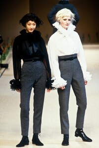 1810866461_Kenzo1996FW2.thumb.jpg.bc424d2ae94d7122017bfce333a308d2.jpg